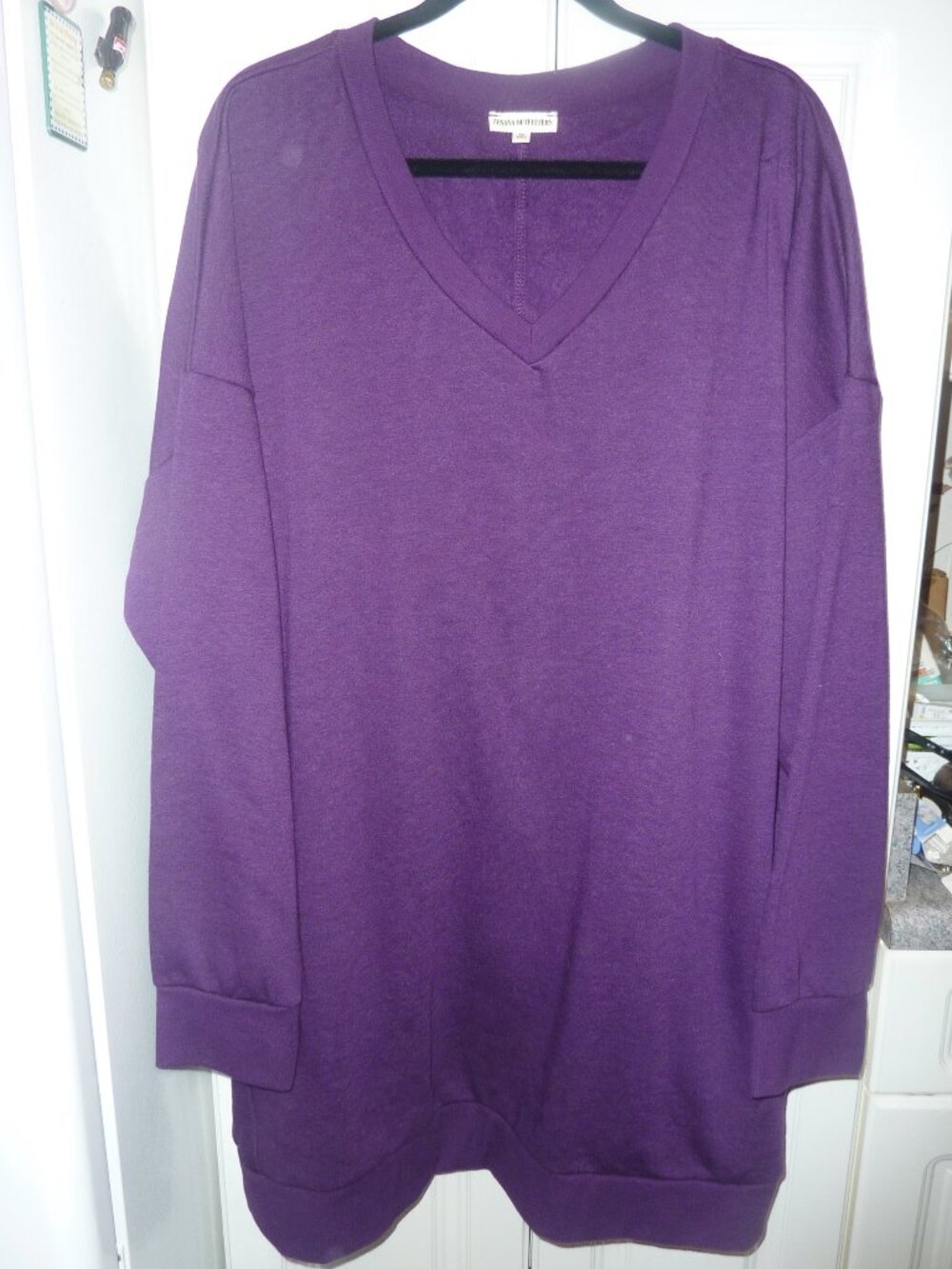 NEW Zenana Sweatshirt V Neck Tunic Oversized Pockets Long Line Plum 3X